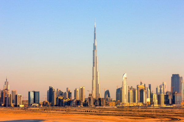 Combo Package: Burj Khalifa At the Top and Dubai Aquarium with Private Transfer