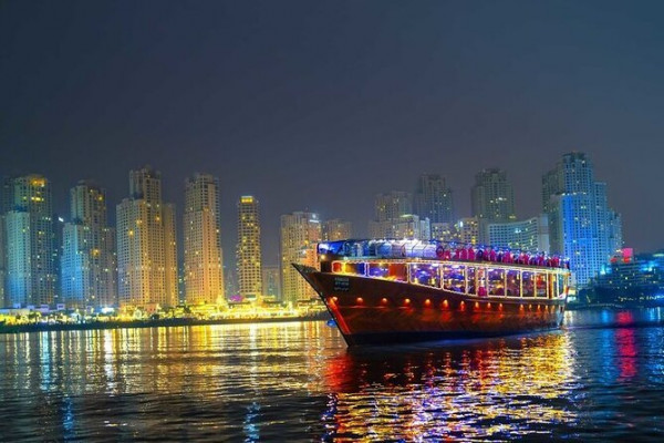 Dubai Marina Dhow Cruise Dinner with Private Transfers