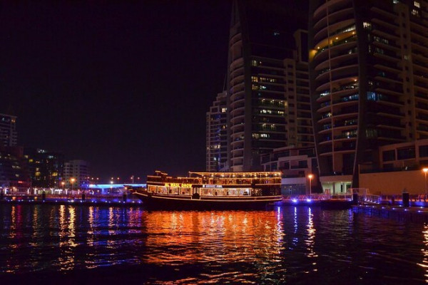 Dubai Marina Dhow Cruise Tour with Dinner