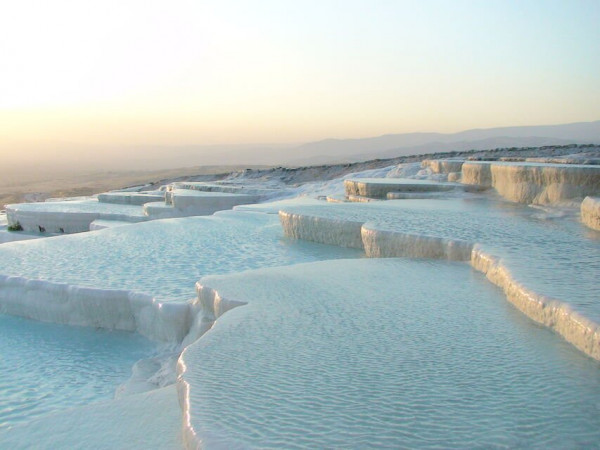 Antalya: Full-Day Pamukkale and Hierapolis Tour with Lunch & Transfers