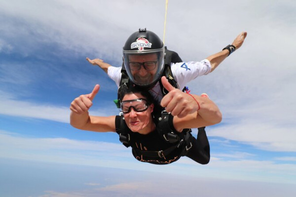 Skydive Dubai Tandem at Palm Jumeirah Dubai